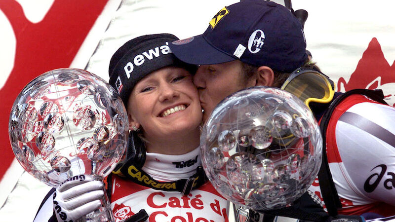 1999/2000 jubelt die Steirerin Renate Götschl mit dem Herminator
