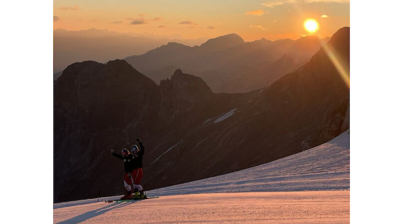 ÖSV-Damen am Stilfser Joch 