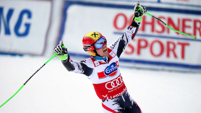 2012/13 jubelt der Annaberger Marcel Hirscher über Kugel Nr. 2
