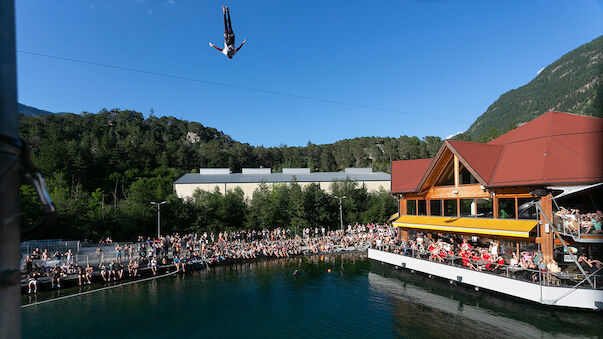Splash-Diving-Elite in der AREA 47 