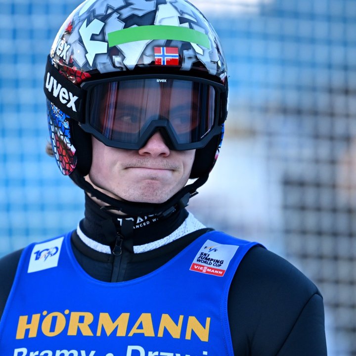 FIS greift durch! Lindvik und Forfang suspendiert