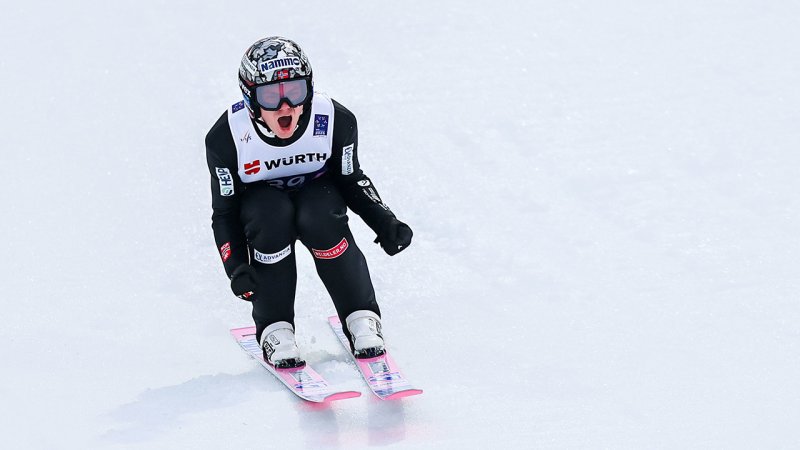 #19 - Marius Lindvik (NOR)