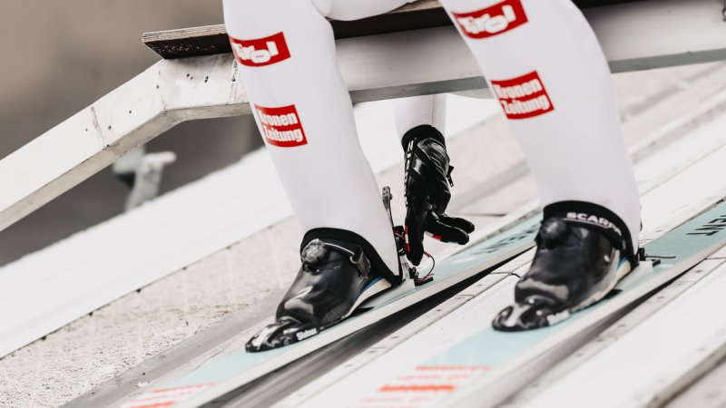 FIS führt Gelbe und Rote Karten im <a href='/ski1/daten/news/skispringen/skispringen/' class='tag'>Skispringen</a> ein