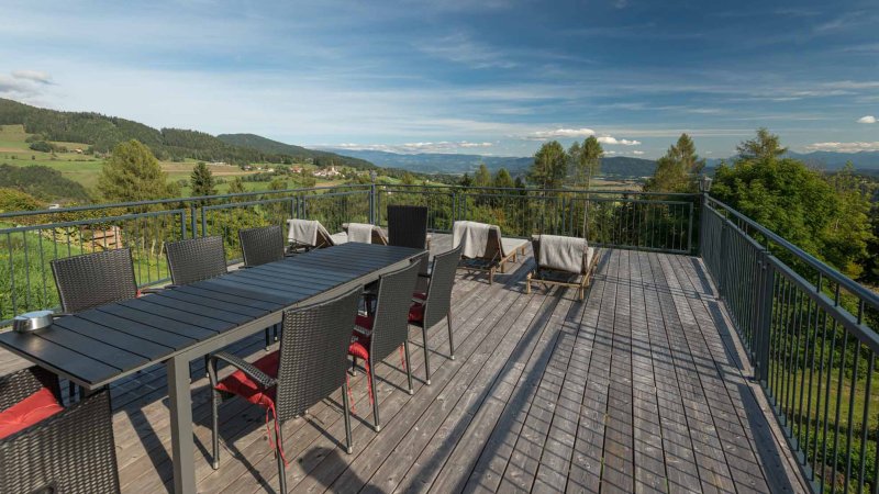 Bilder vom Erlebnisbauernhof Steinerhof sowie den Chalets