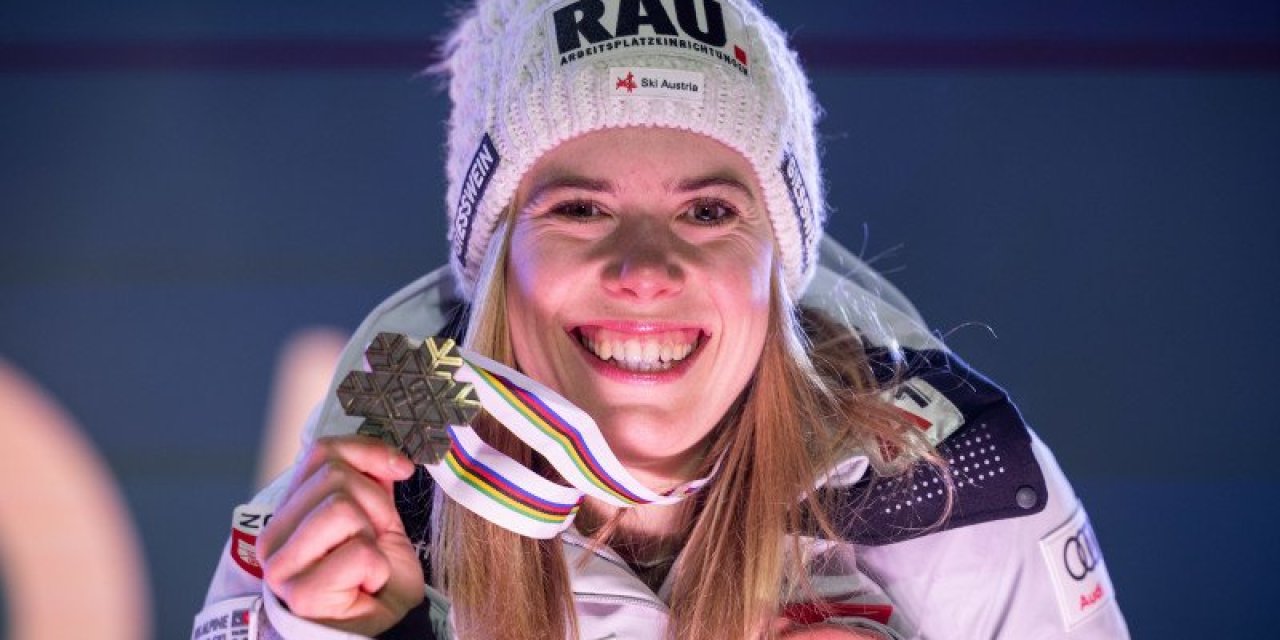 Katharina Liensberger schließt Studium ab