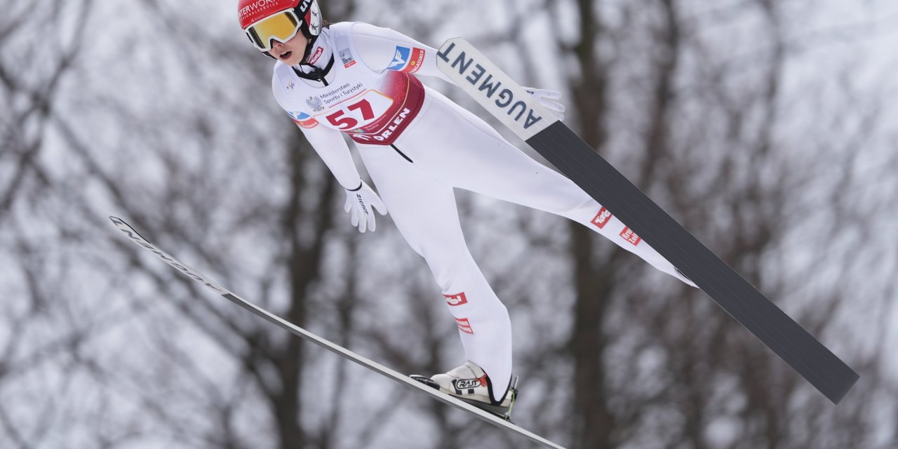 Eine ÖSV-Springerin in den Top-Ten: Prevc gewinnt in Wisla