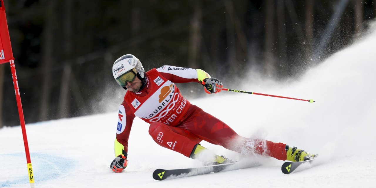 Brennsteiner schrammt in Beaver Creek am Podest vorbei