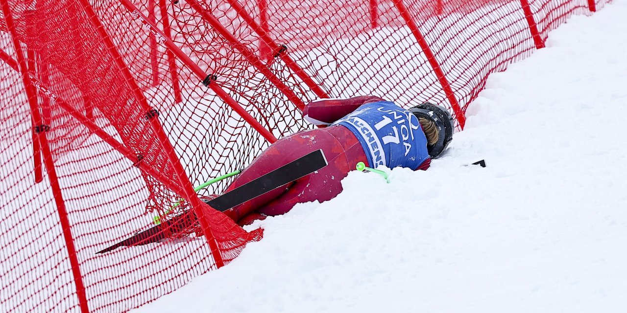 ÖSV-Athletin nach Sturz in Zauchensee mit Heli abtransportiert