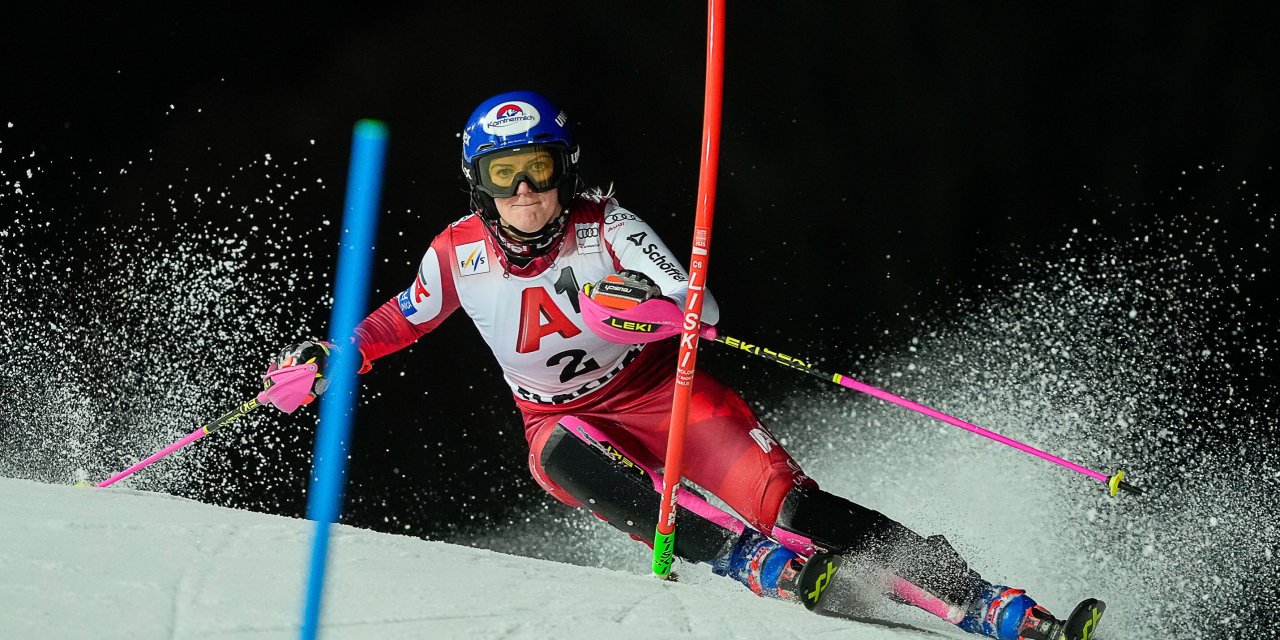 Stark! Truppe beim Nacht-Slalom in Flachau am Podest