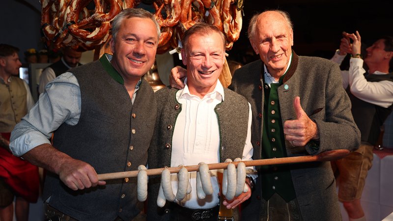 Die Bilder der Weißwurst-Party 2026