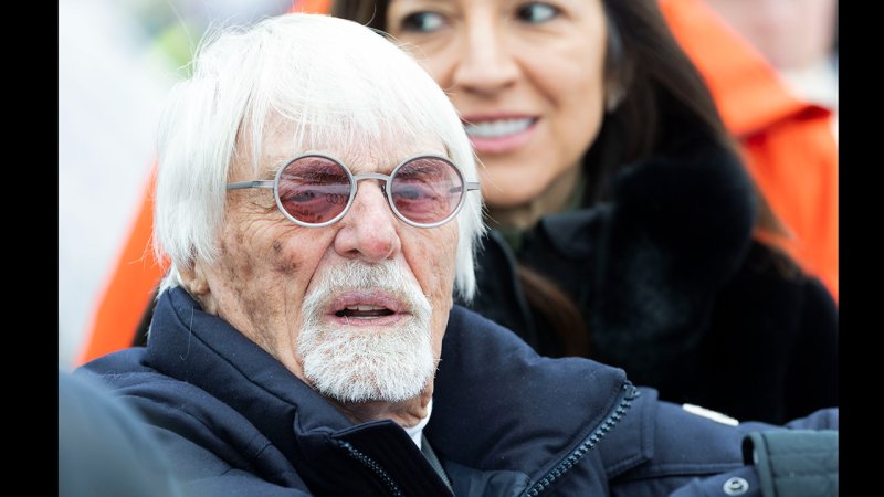 Promis an der Streif - Kitzbühel-Abfahrt