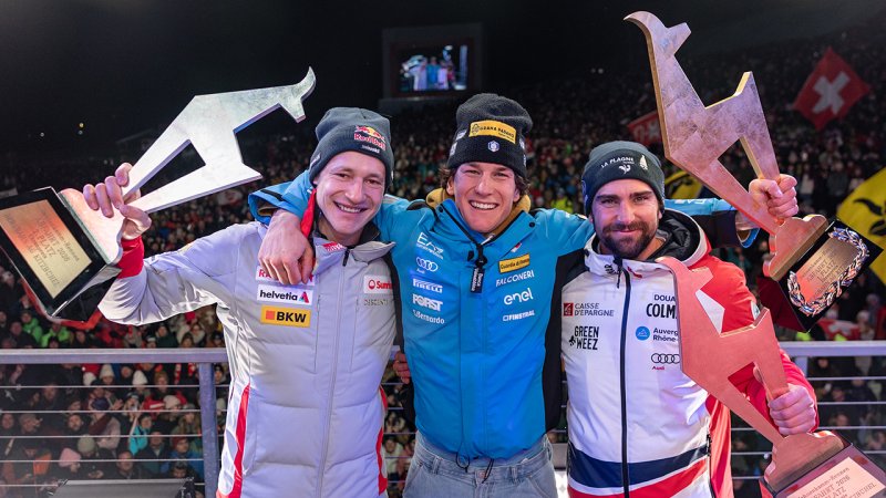 Hahnenkamm-Abfahrt 2026: Die Bilder der Siegerehrung