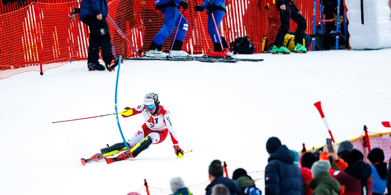 Ski LIVE: Slalom-Tag - Programm in Kitzbühel & Spindlermühle