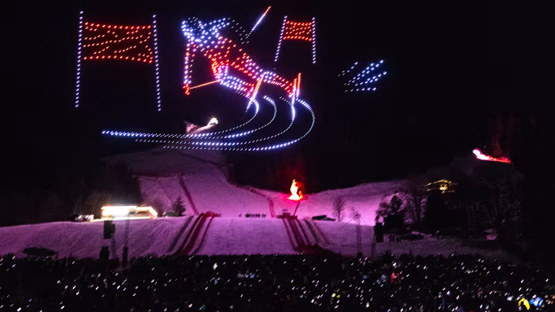 Hahnenkamm-Abfahrt 2026: Die Bilder der Siegerehrung