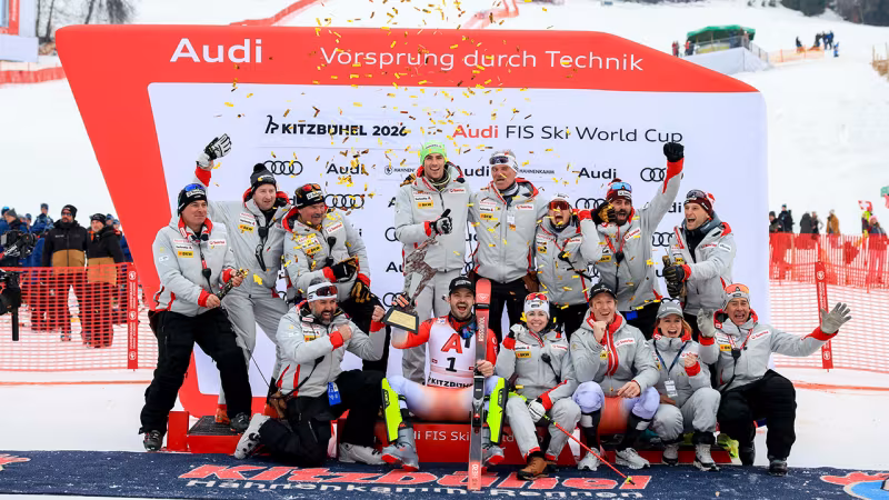 Hurra - die Gams! Die Siegerehrung des Kitzbühel-Slaloms