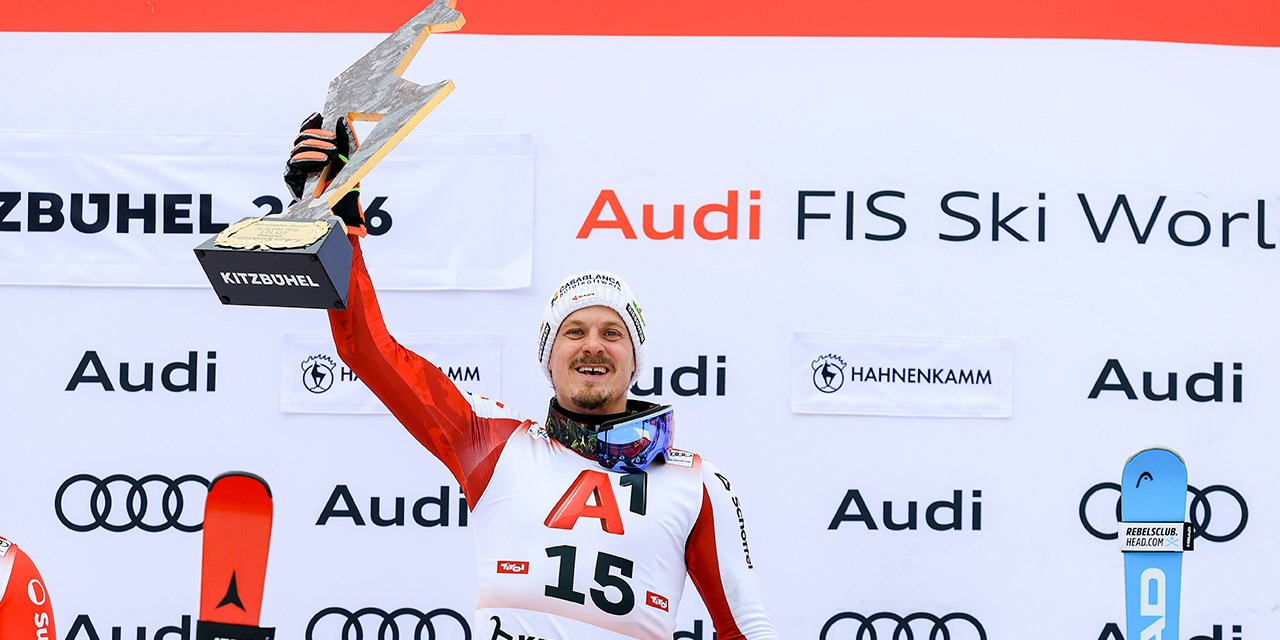 Hurra - die Gams! Die Siegerehrung des Kitzbühel-Slaloms