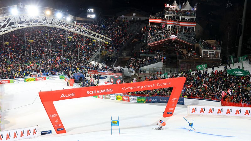 Spektakulär! Das Siegertrio beim Nightrace-RTL