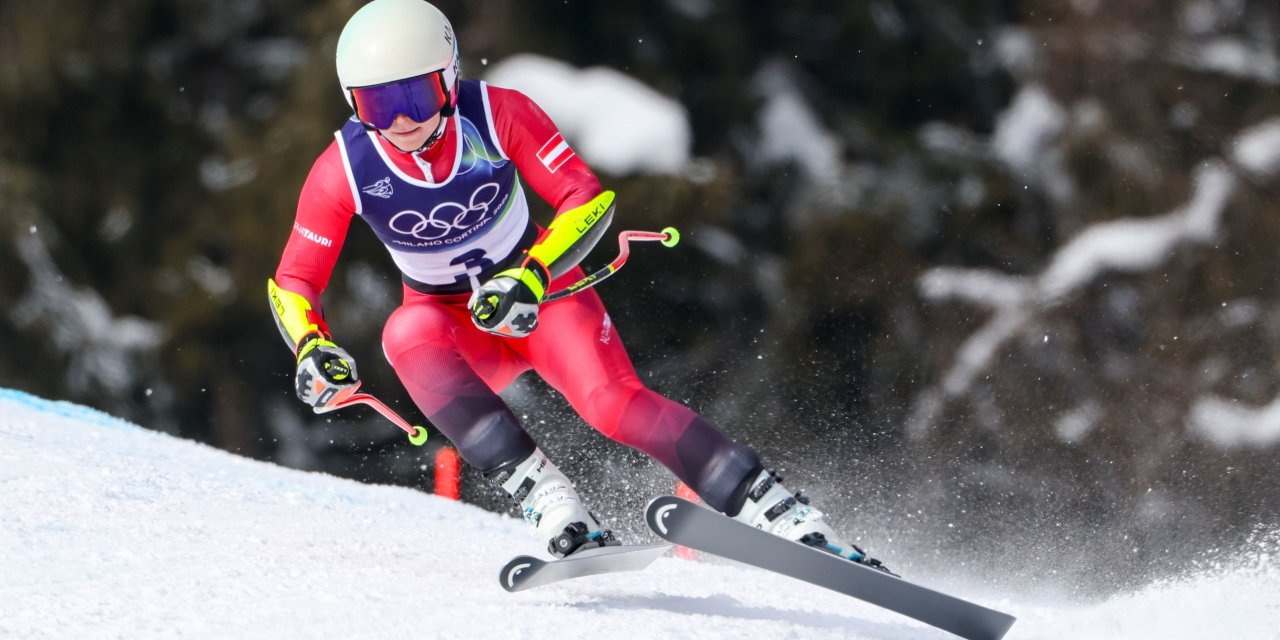 In rot! ÖSV-Frauen mit anderen Anzügen als die Männer