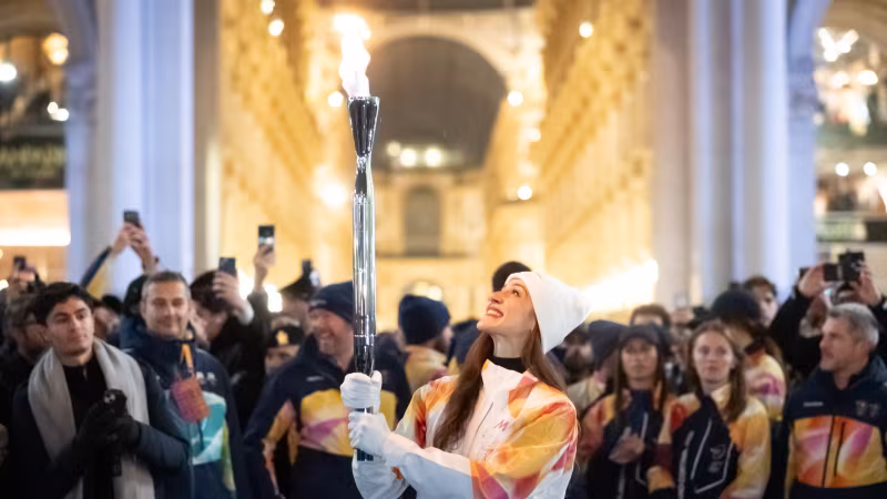 Zlatan als Fackelläufer! Bilder vom Olympischen Fackellauf