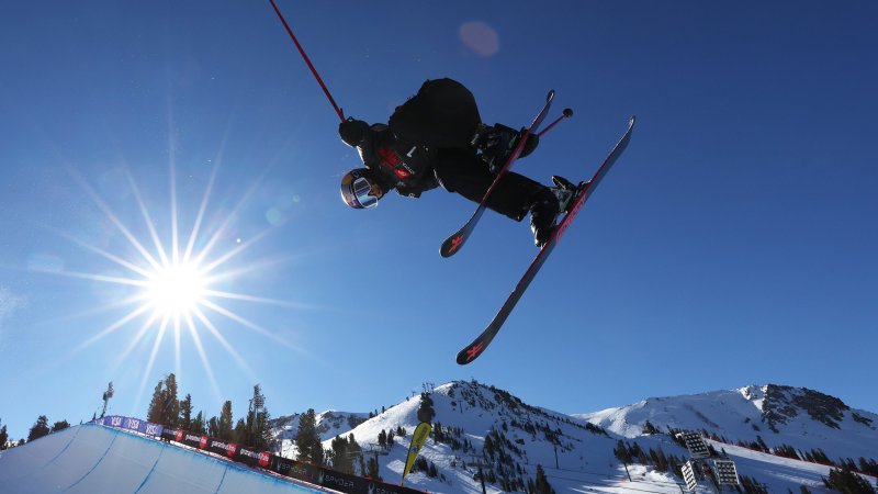 Ski-Hero Eileen Gu: Bilder zwischen Ski-Gold & Glamour