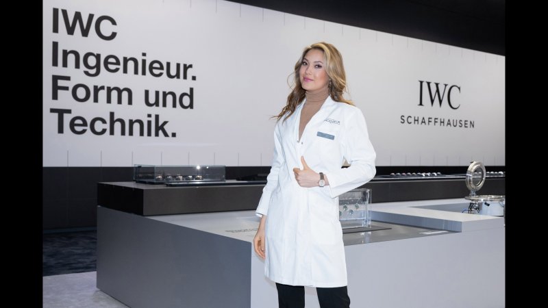 Ski-Hero Eileen Gu: Bilder zwischen Ski-Gold & Glamour