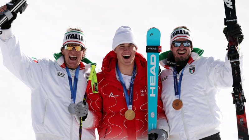 Olympia-Abfahrt - das Sieger-Trio von Bormio
