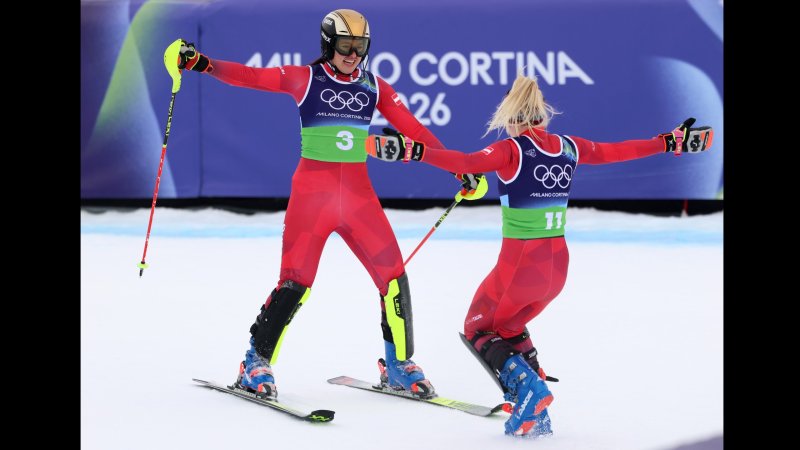 GOLD! Die Jubelbilder der Team-Kombi