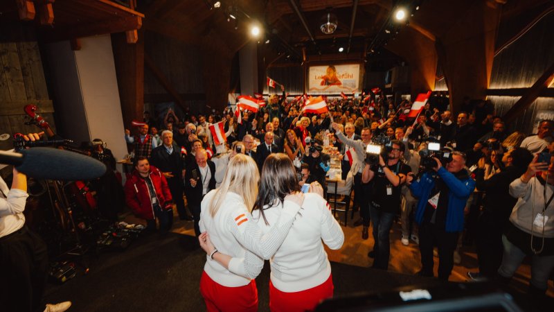 GOLD-Party! Die Jubel-Bilder von Rädler und Huber