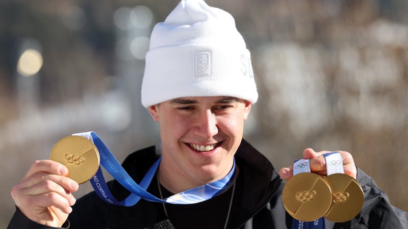 Gold-Bilder! Franjo von Allmen - Ski-König von Olympia