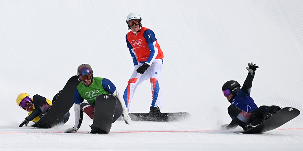 Gold und Bronze! Hämmerle und Dusek räumen im Snowboardcross ab