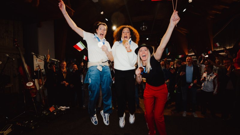 Party mit Brignone! So ließ es Hütter im Österreich-Haus krachen