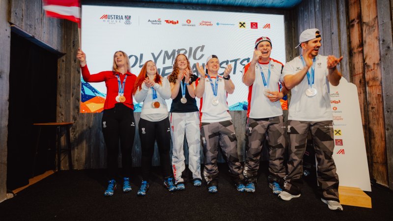 Bilder! Medaillen-Rodler feiern im Österreich-Haus