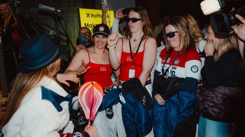 Shiffrin lässt es krachen! Party im Österreich-Haus - die Bilder