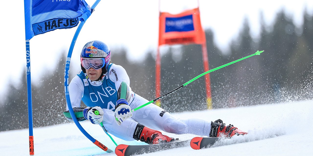 Braathen luchst Odermatt die RTL-Kugel ab - Brennsteiner im Pech