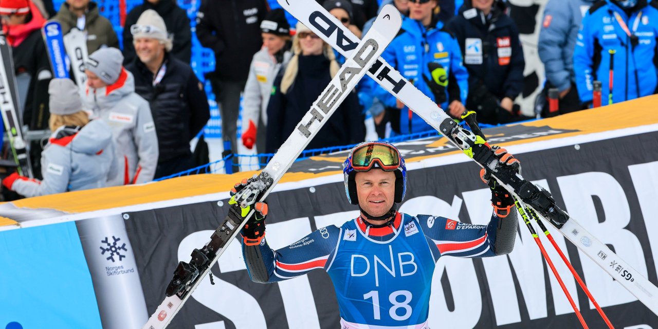 Top! Alexis Pinturault feiert Sieg im letzten Rennen der Karriere