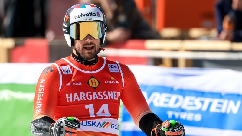 Schweizer Ski-Ass feiert Hochzeit auf Skiern