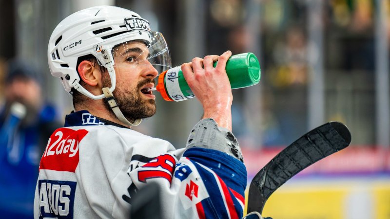 HC Innsbruck greift bei ICE-Halbfinalist zu