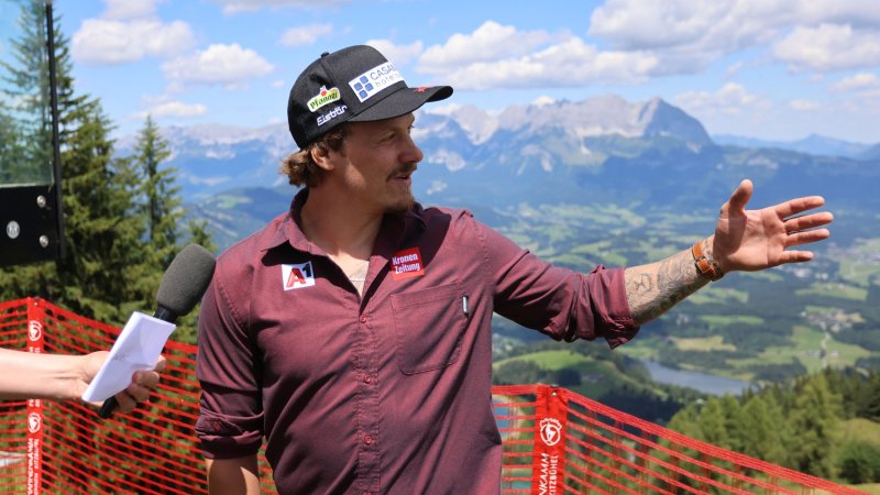 Manuel Feller hat seine Gondel in Kitzbühel! Bilder der "Taufe"