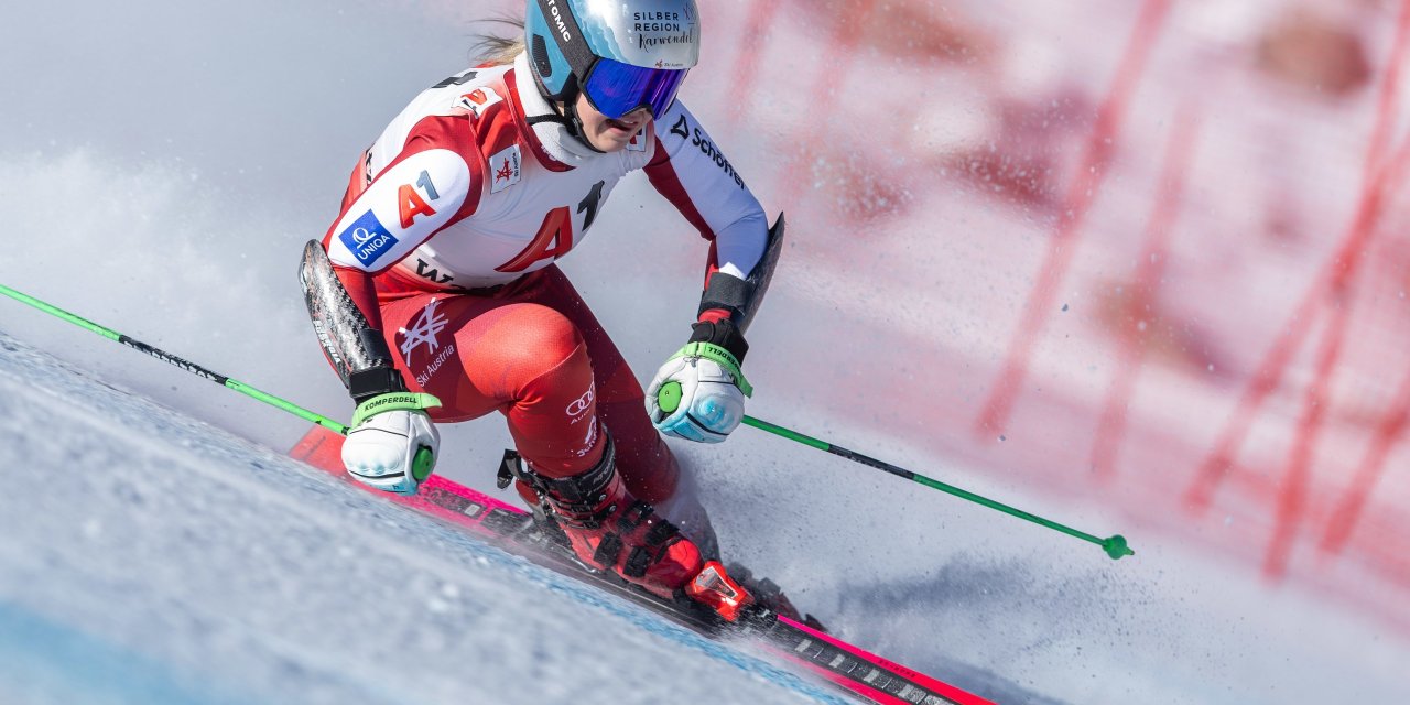 ÖSV-Toptalent schon wieder mit Kreuzbandriss out
