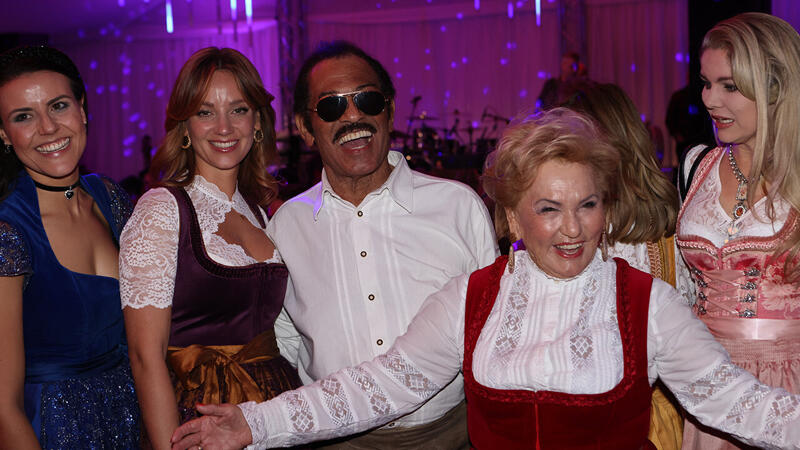 Kitz-Pics - die Bilder von Hummerparty und Schnitzelparty