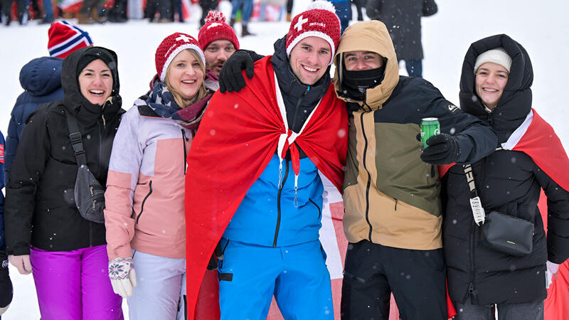 Kitzbühel 2024 - die besten Fan-Bilder vom Freitag