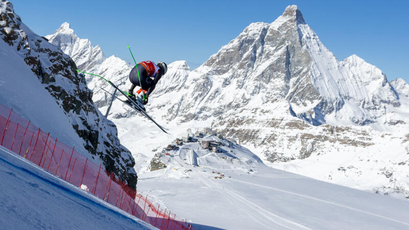 Premiere der neuen Abfahrts-Piste am Matterhorn: Die besten Pics