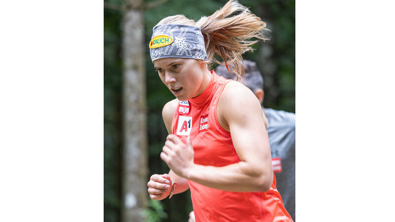 ÖSV-Technikerinnen schwitzen bergauf: Bilder vom Kondi-Training