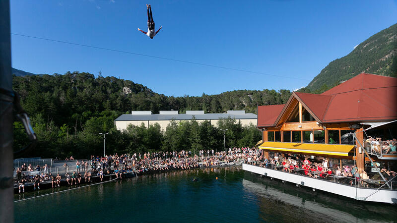 Splash-Diving-Elite in der AREA 47 