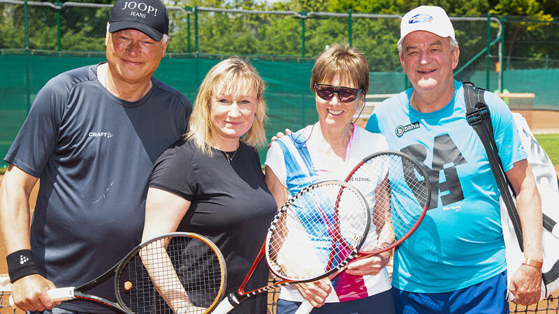 Ein Bekannter im Rollstuhl animierte Moser-Pröll zum <a href='/ski1/daten/news/tennis/tennis/' class='tag'>Tennis</a>-Event