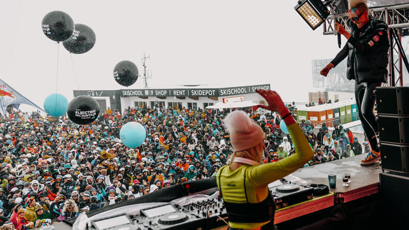 18.000 Fans bei Electric Mountain Festival : Die besten Bilder