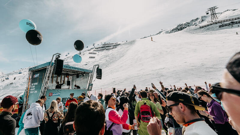 18.000 Fans bei Electric Mountain Festival : Die besten Bilder