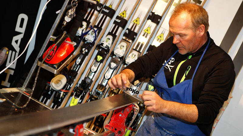 Sommerpause: So lagerst du deine Skier richtig
