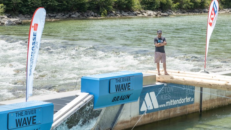 Die perfekte Welle: Riversurfen im Salzkammergut