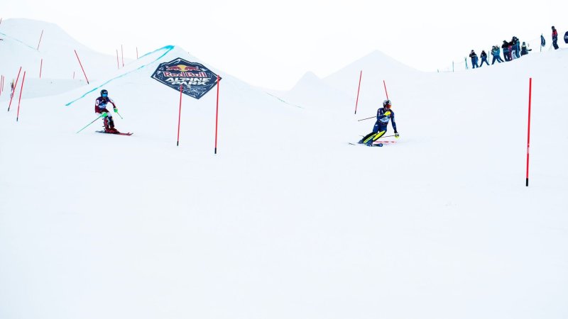 Slalom mit Hindernissen! Bilder vom "Red Bull Alpine Park"